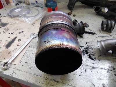 Gammel partikelfilter Gammel partikelfilter afmonteret hos Aunetto Herning